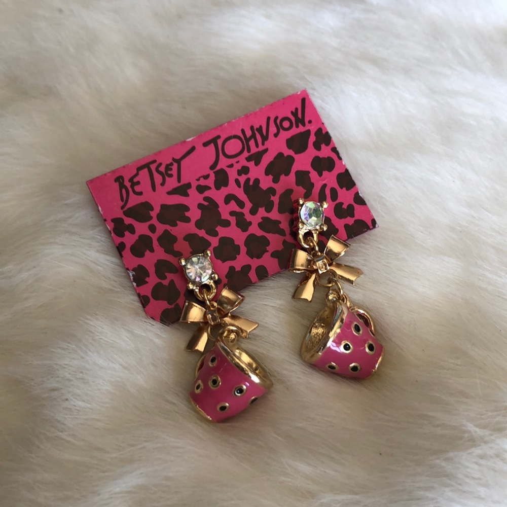 Betsey Johnson coffee cup earrings